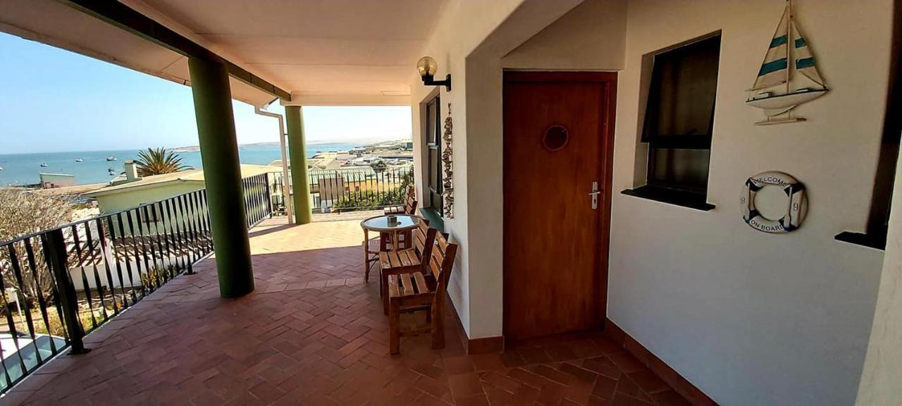 Zur Waterkant Guesthouse Luderitz Exterior photo
