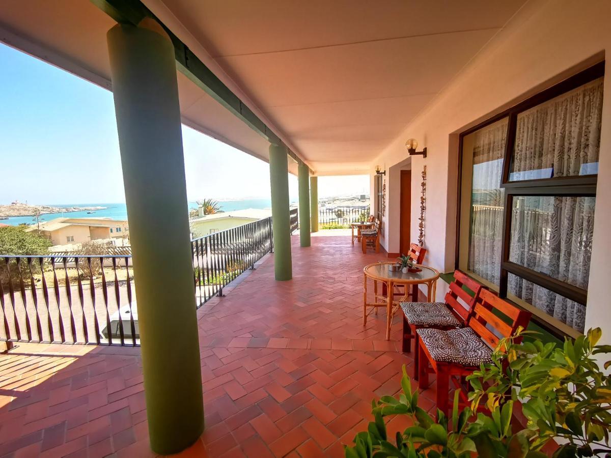 Zur Waterkant Guesthouse Luderitz Exterior photo